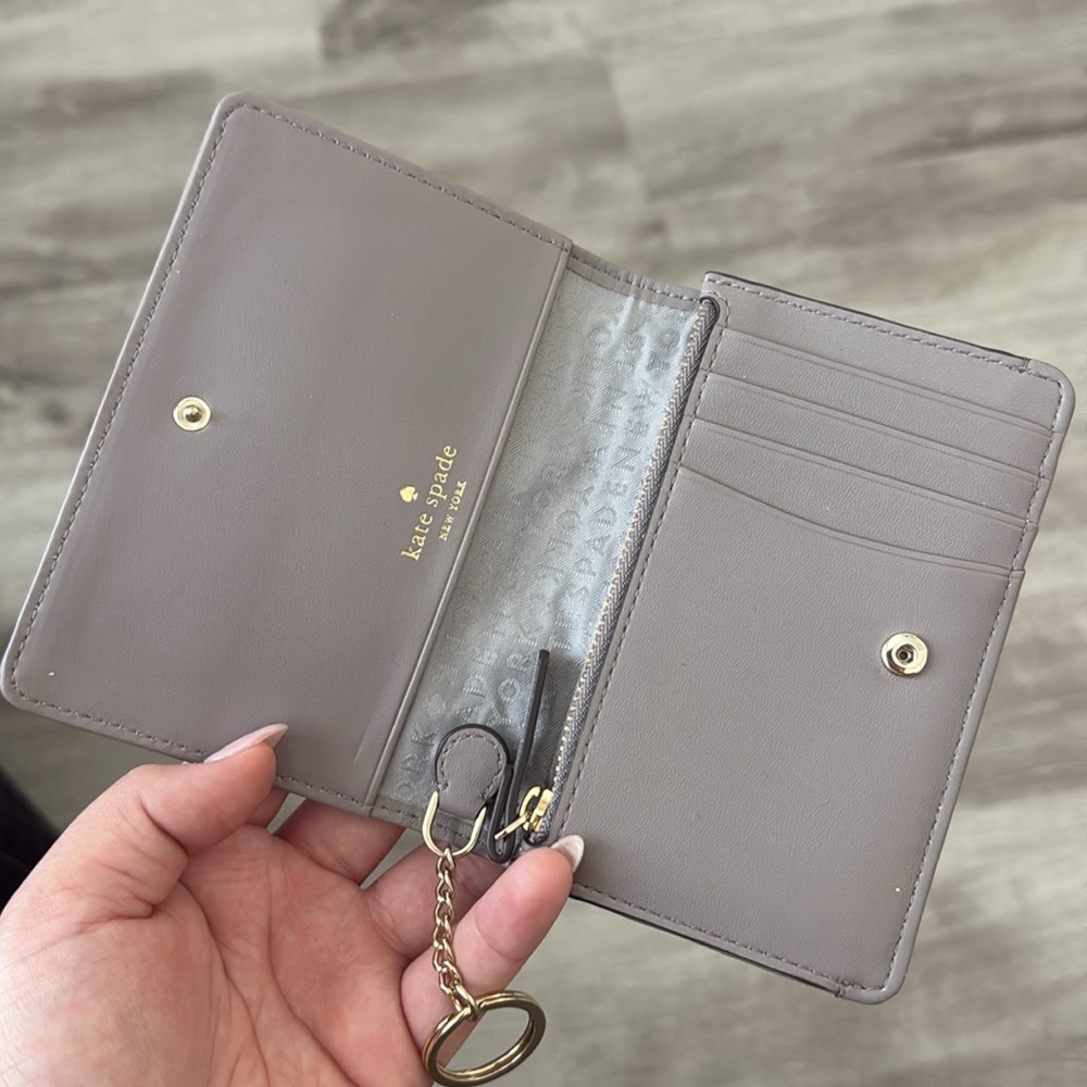 Kate Spade wallet - Picture 2 of 4